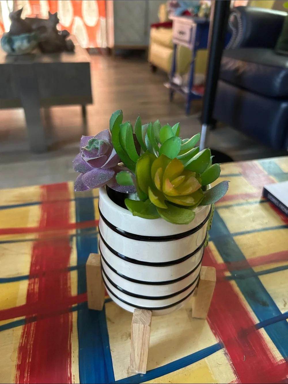 Demdaco two ceramic